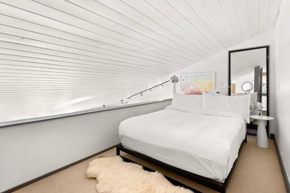 Gavilon Aspen Studio House in Aspen