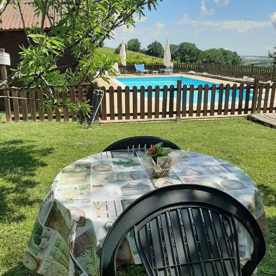 Garden, Swimming pool