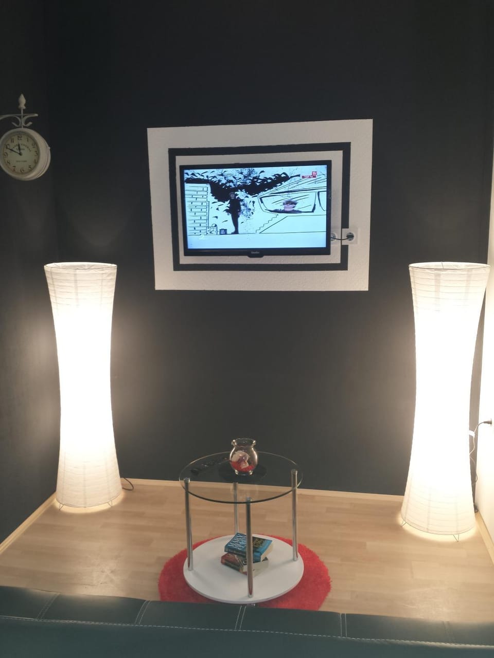 Communal lounge/ TV room