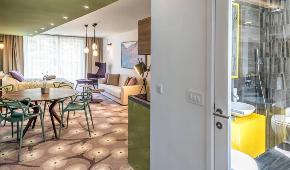 Metropolitan London, Marrakesh & Tokyo Apartment in Federation of Bosnia and Herzegovina