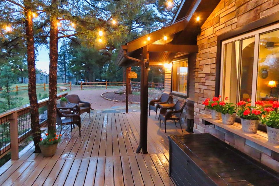 Patio, Facade/entrance
