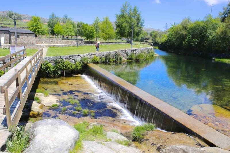 Nearby landmark, Natural landscape