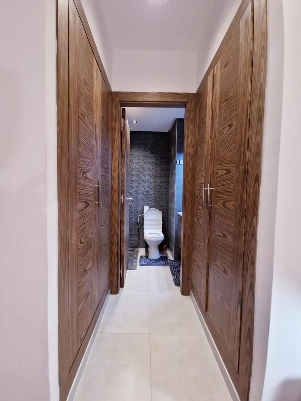 Bathroom, wardrobe