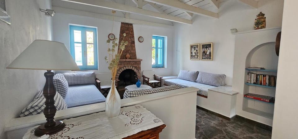 Peloponnese Hideout - Traditional stone house Villa in Peloponnese Region