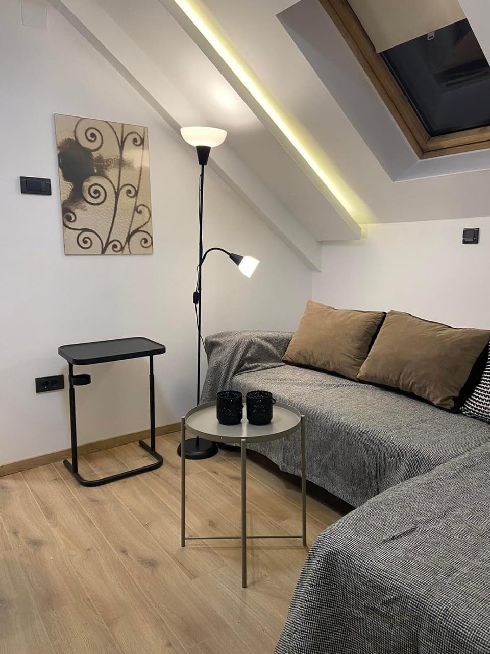 Living room, Seating area