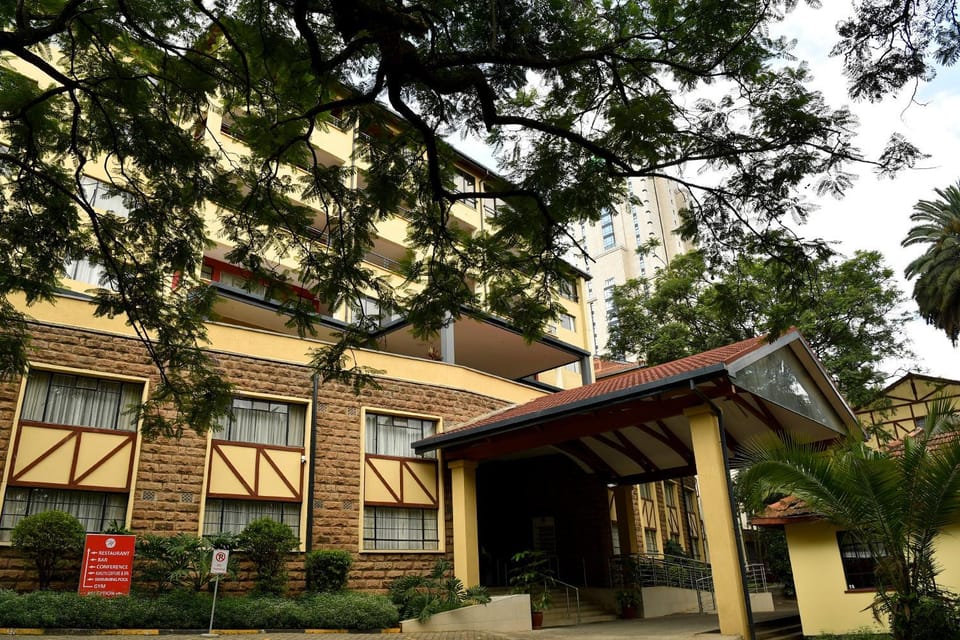 Property building, Facade/entrance