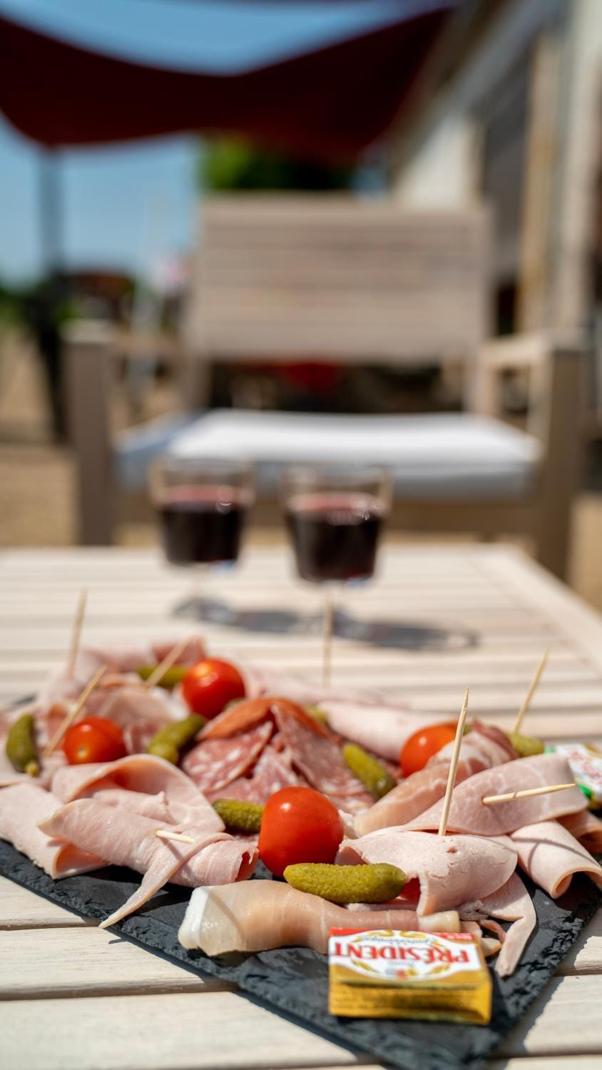 Restaurant/places to eat