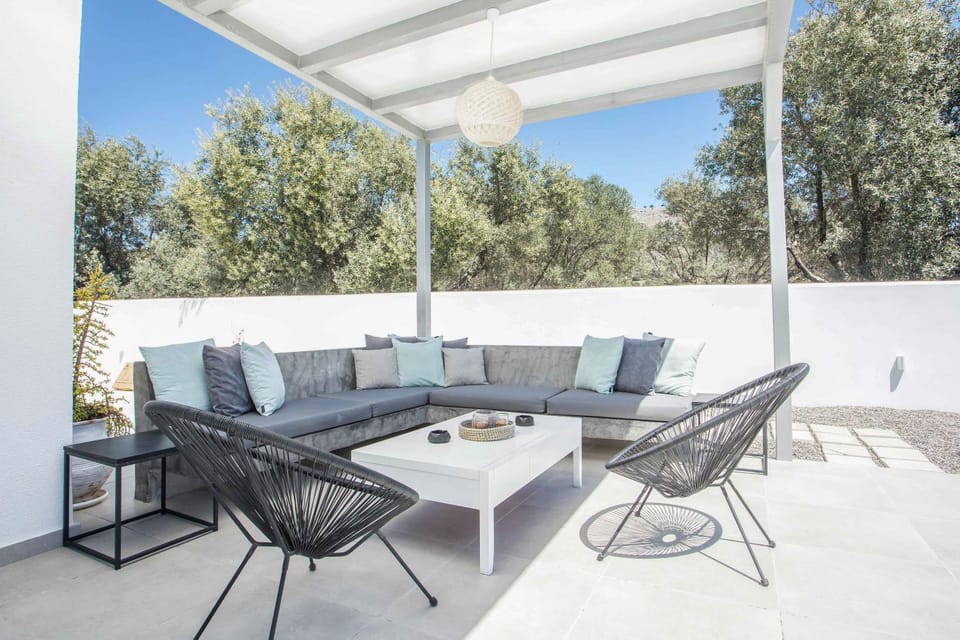 Seating area, Swimming pool