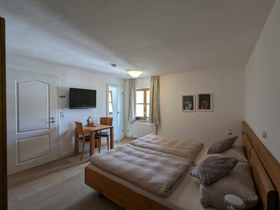 Staff, Bathroom, Bedroom