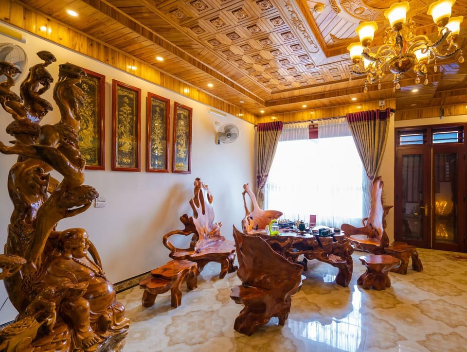 Living room, Decorative detail, Seating area