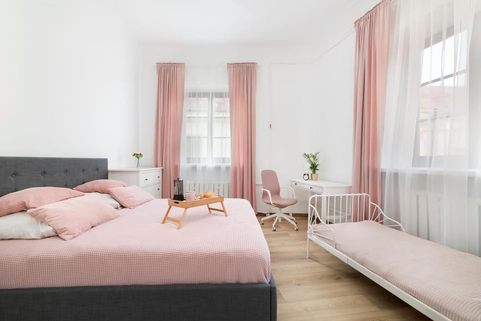 Easy Rent Apartments - Old Town, Stare Miasto 24h Check-in Apartment in Poland