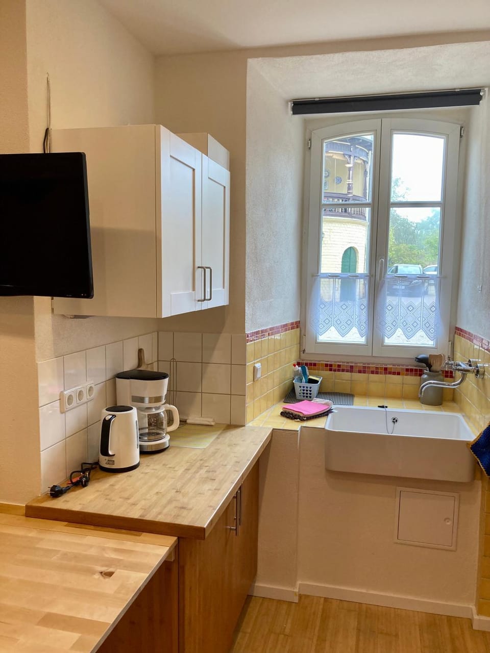 Coffee/tea facilities, Kitchen or kitchenette
