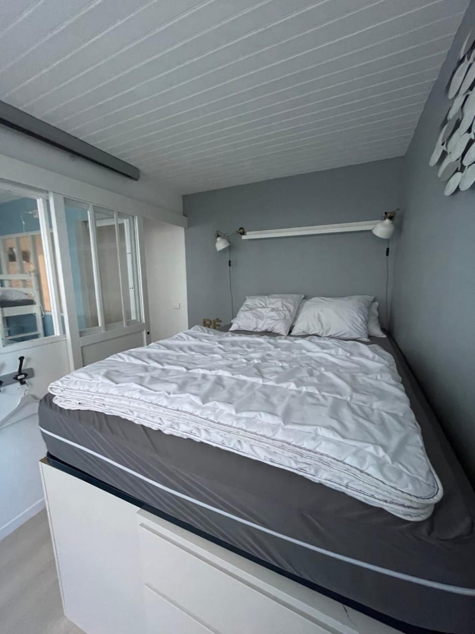 Cosy Apartment In The Center Of La Flotte Apartment in La Flotte