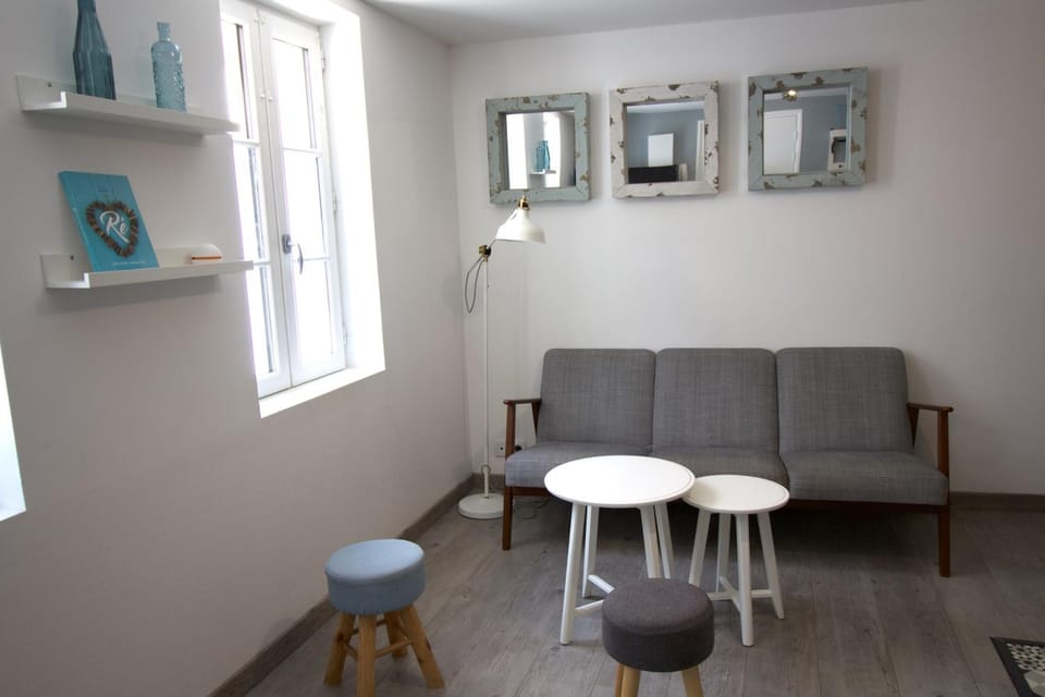Cosy Apartment In The Center Of La Flotte Apartment in La Flotte