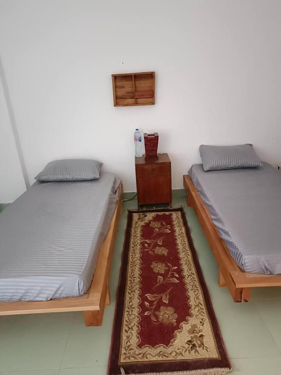 Bed, Photo of the whole room, Decorative detail, Bedroom