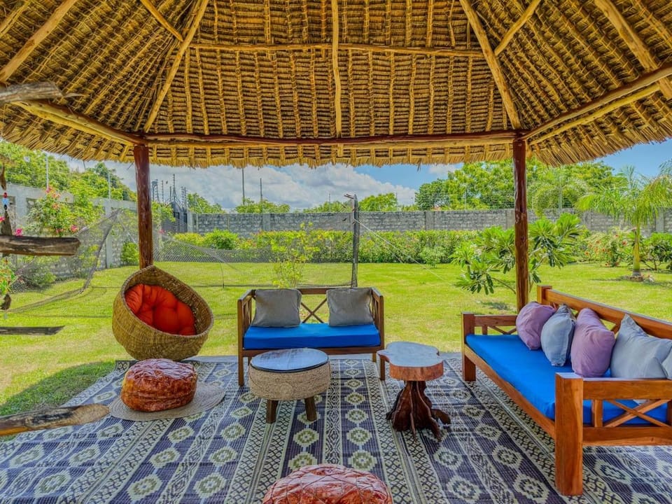 Patio, Garden, Seating area, Garden view
