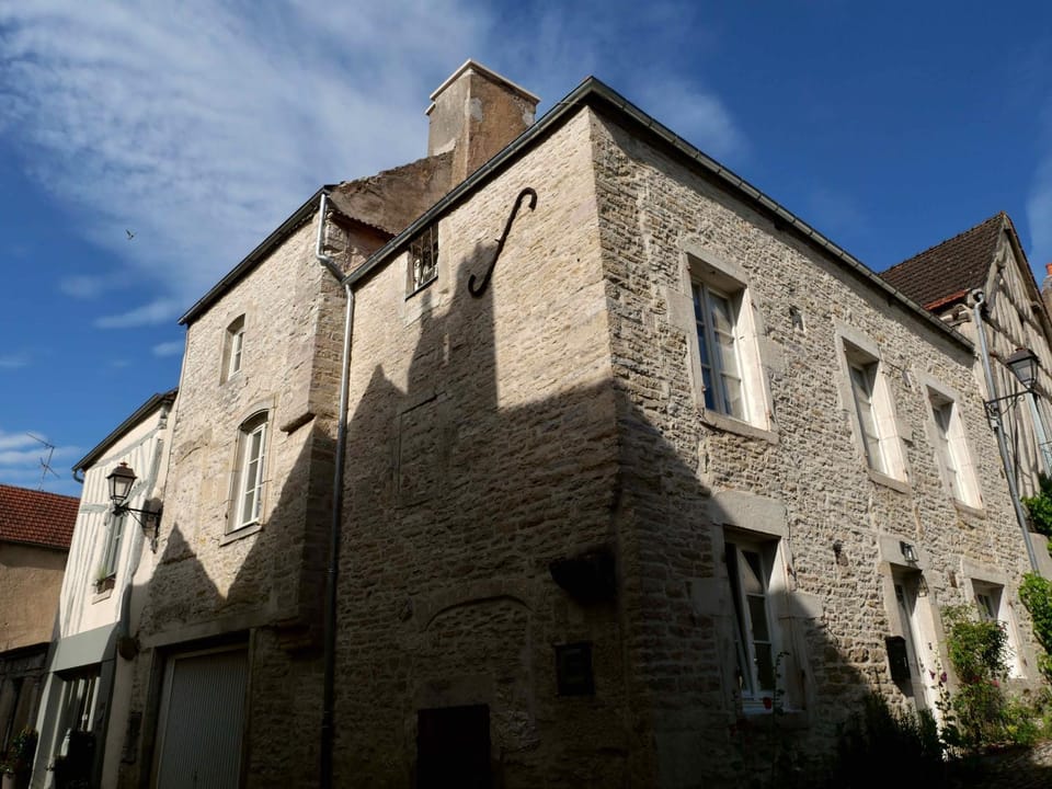 Property building, Landmark view