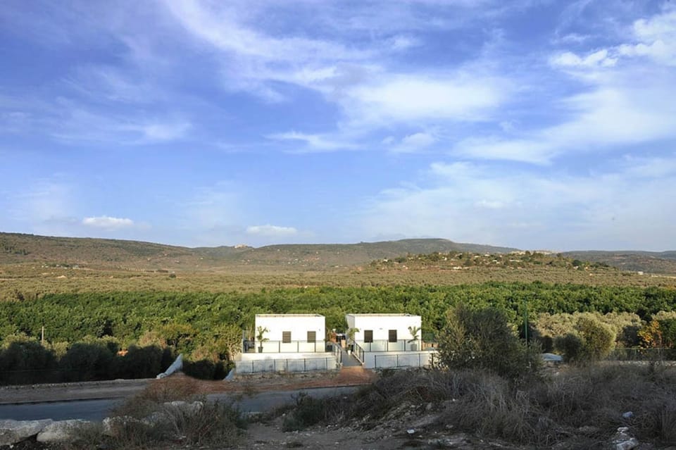 Property building, Natural landscape