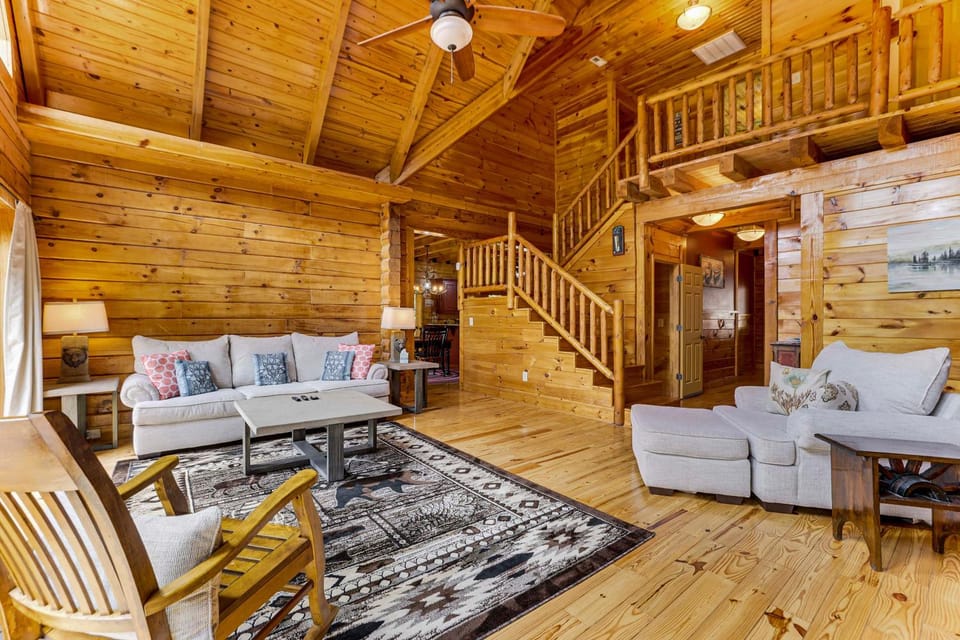 Cozy Lake Hartwell Getaway w/ Game Room! House in Lake Hartwell