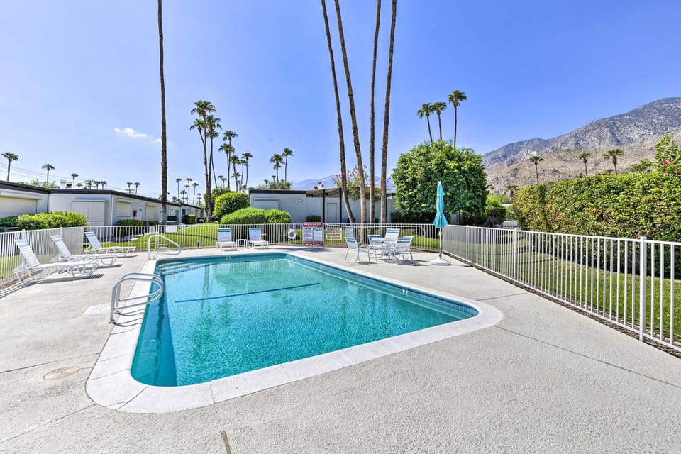 Furnished Patio + Pool Access: Palm Springs Condo House in Palm Springs