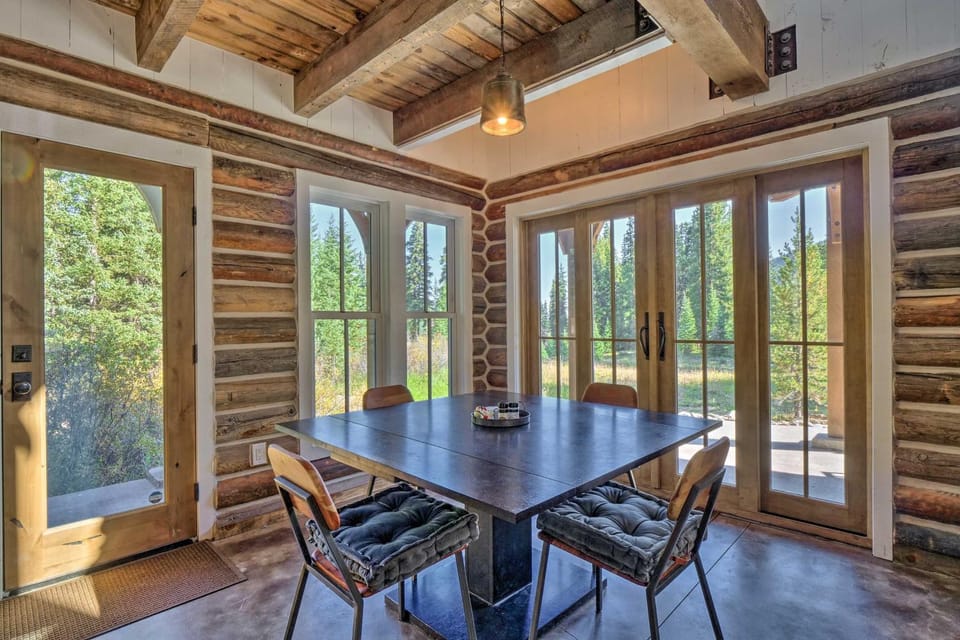 8 Mi to Ski: Custom-Built Cabin in Breckenridge Cabin in Summit County
