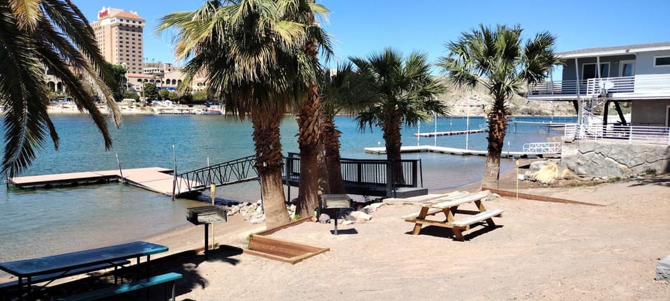 River getaway Downstairs unit Apartment in Bullhead City