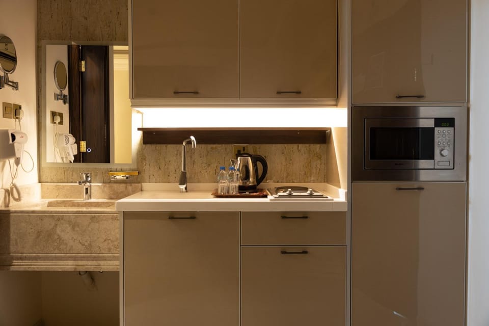Coffee/tea facilities, Kitchen or kitchenette, minibar, pet friendly, toaster