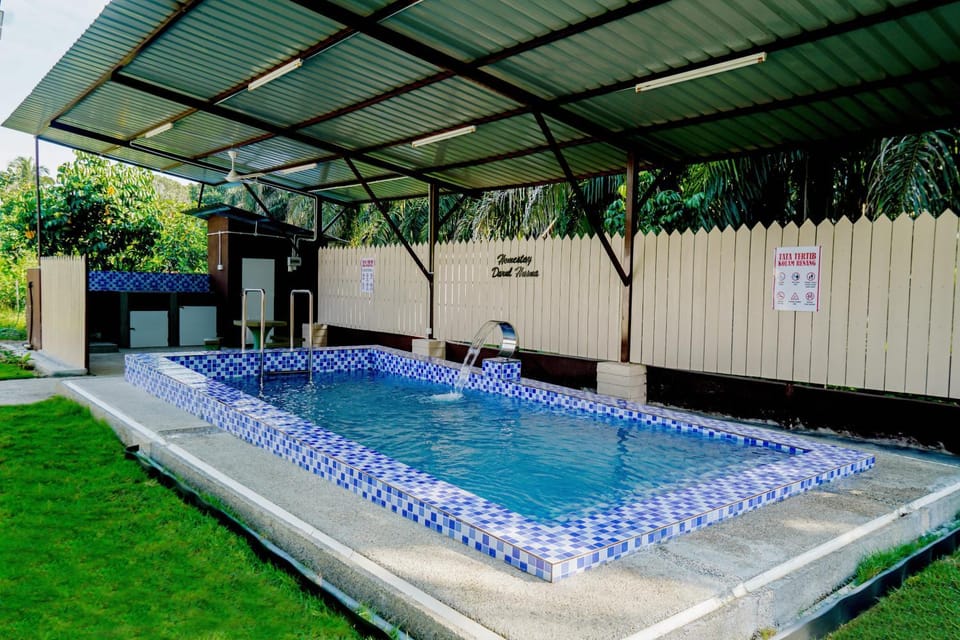 Adorable 2-bedroom home with Pool, Wi-Fi and BBQ House in Negeri Sembilan, Malaysia