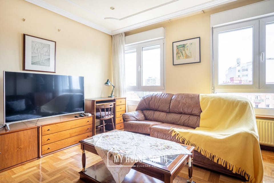 MyHouseSpain - Amplio apartamento con vistas en pleno centro Apartment in Gijón