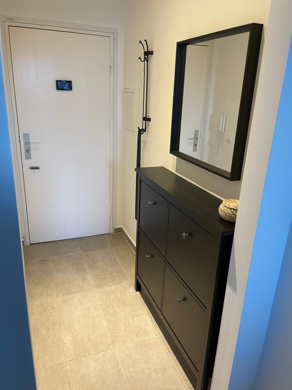 Facade/entrance, hair dresser
