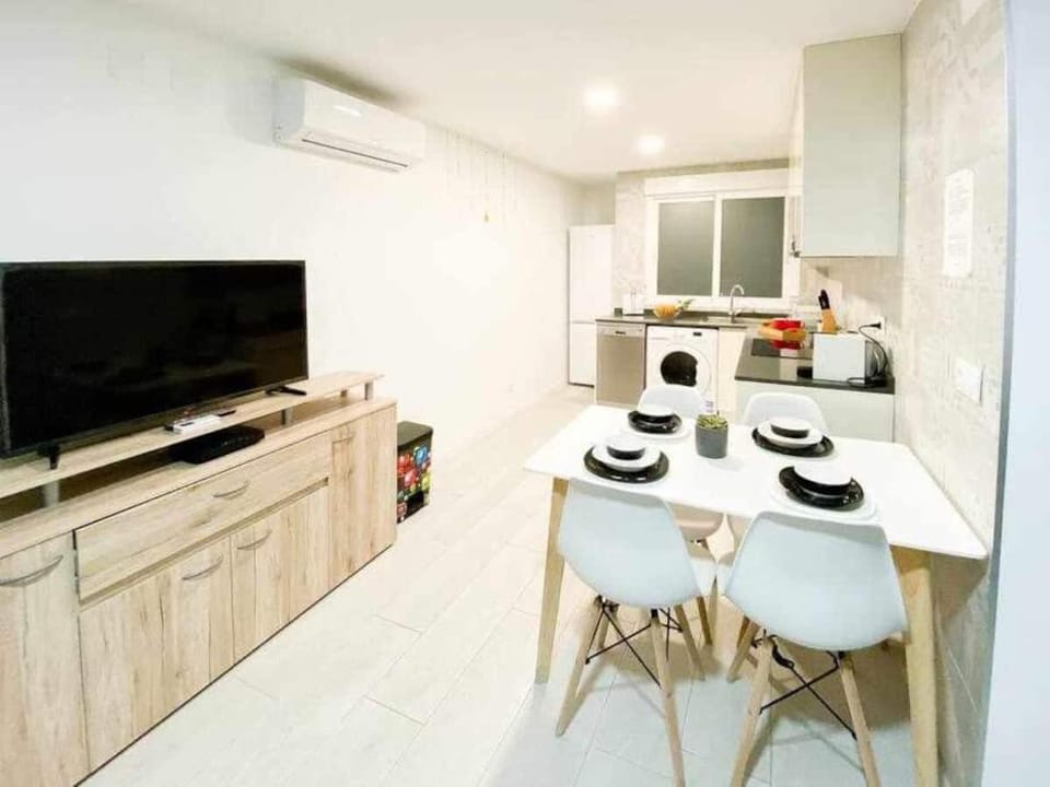 Apartment in Alicante downtown/El Postiguet beach Apartment in Alicante