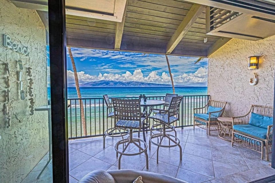 Balcony/Terrace, Dining area