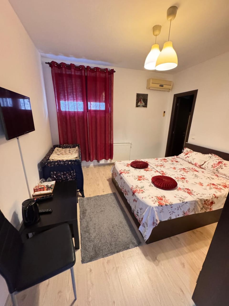 Infinit Otopeni Apartment in Romania