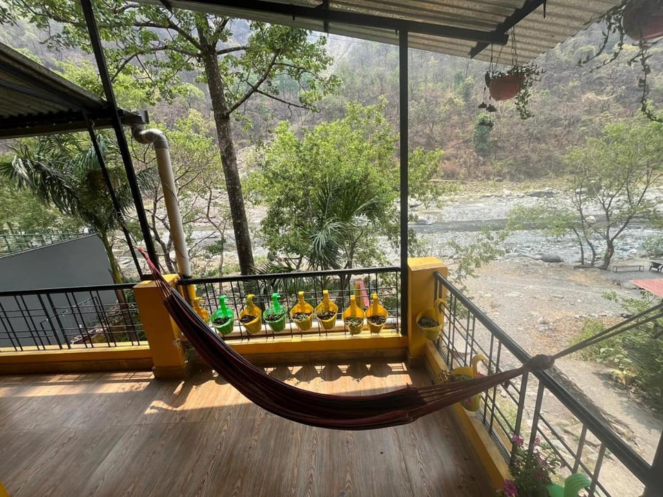 Natural landscape, View (from property/room), Balcony/Terrace, River view