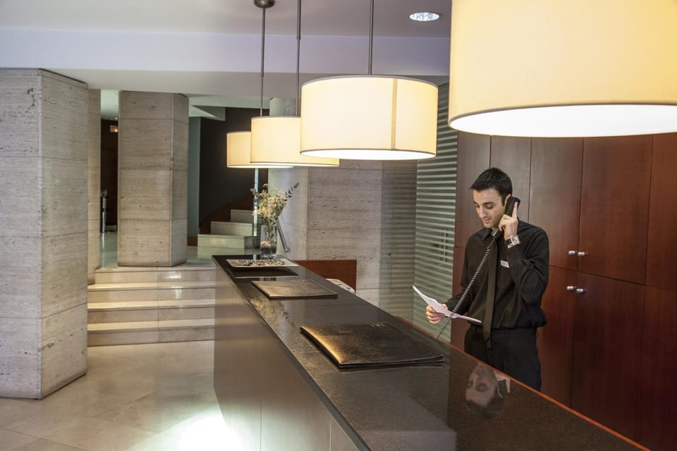 Lobby or reception, Lobby or reception