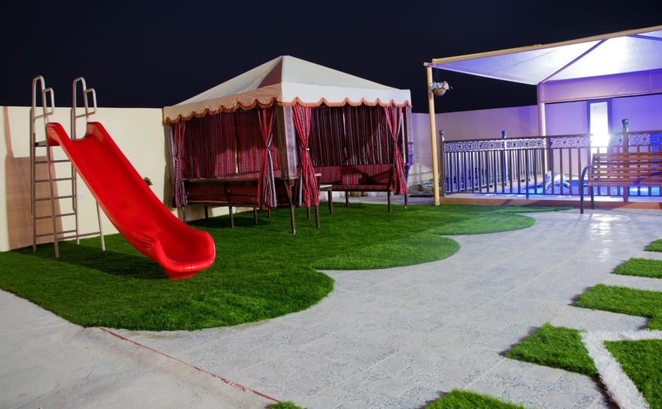 استراحة مارينا ضباب marina dibab guste house Bed and Breakfast in Muscat Governorate, Oman