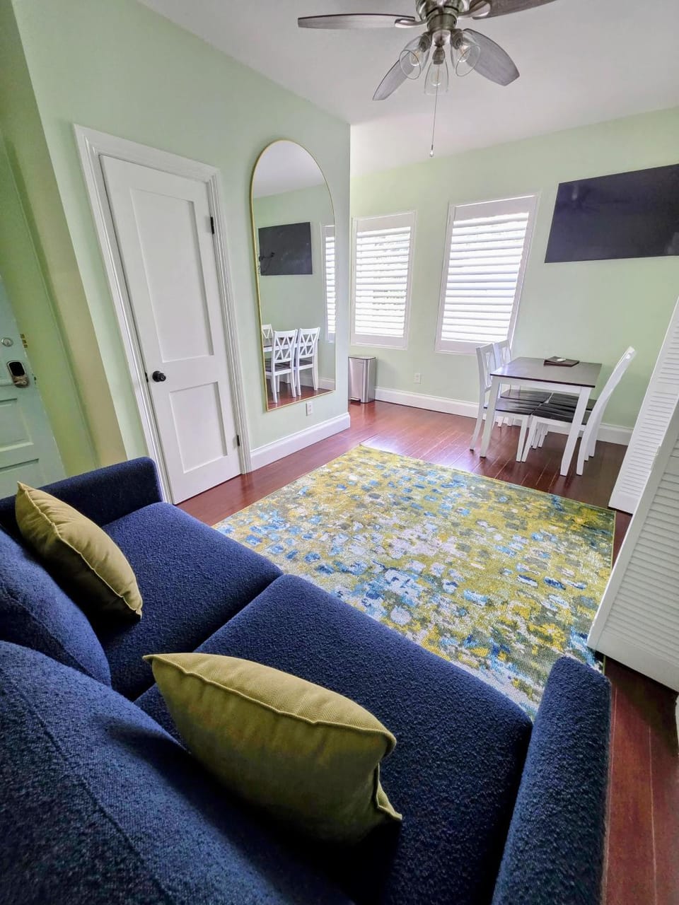 Two Duval Street Suites w pool Apartment in Key West