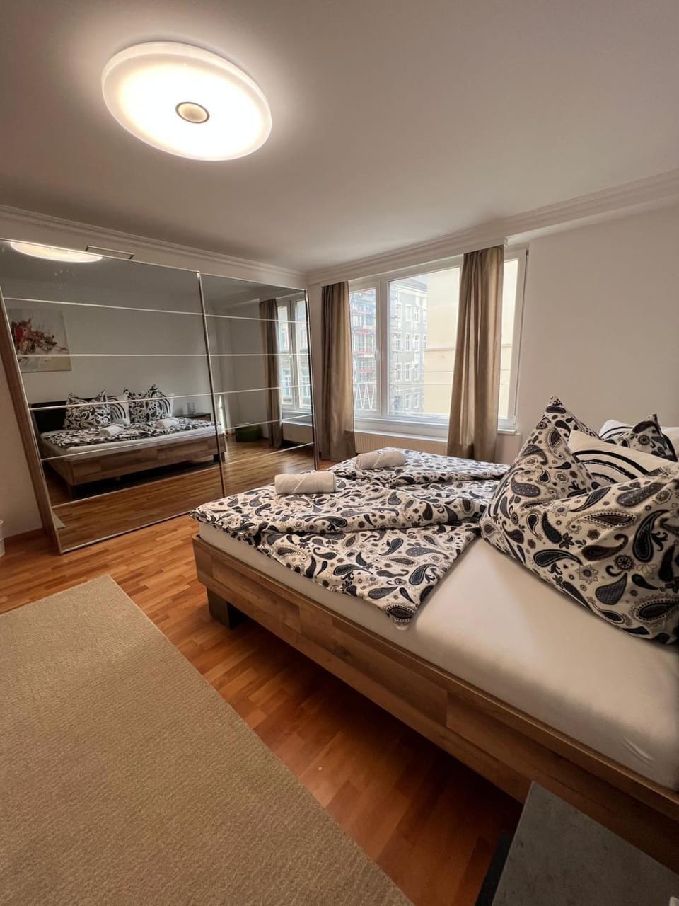 Bed, Bedroom
