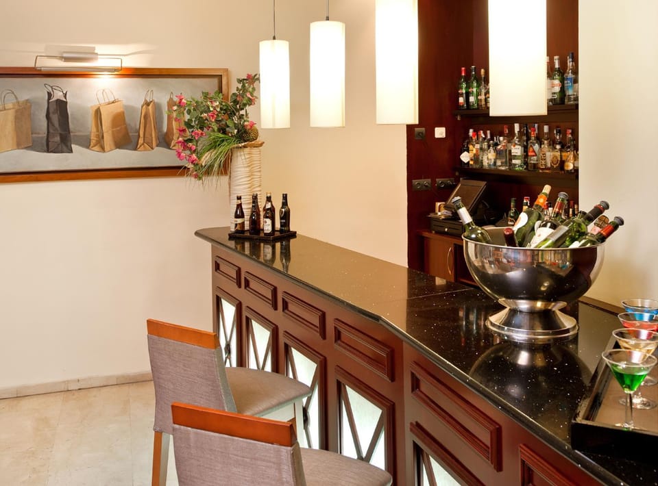 Lounge or bar