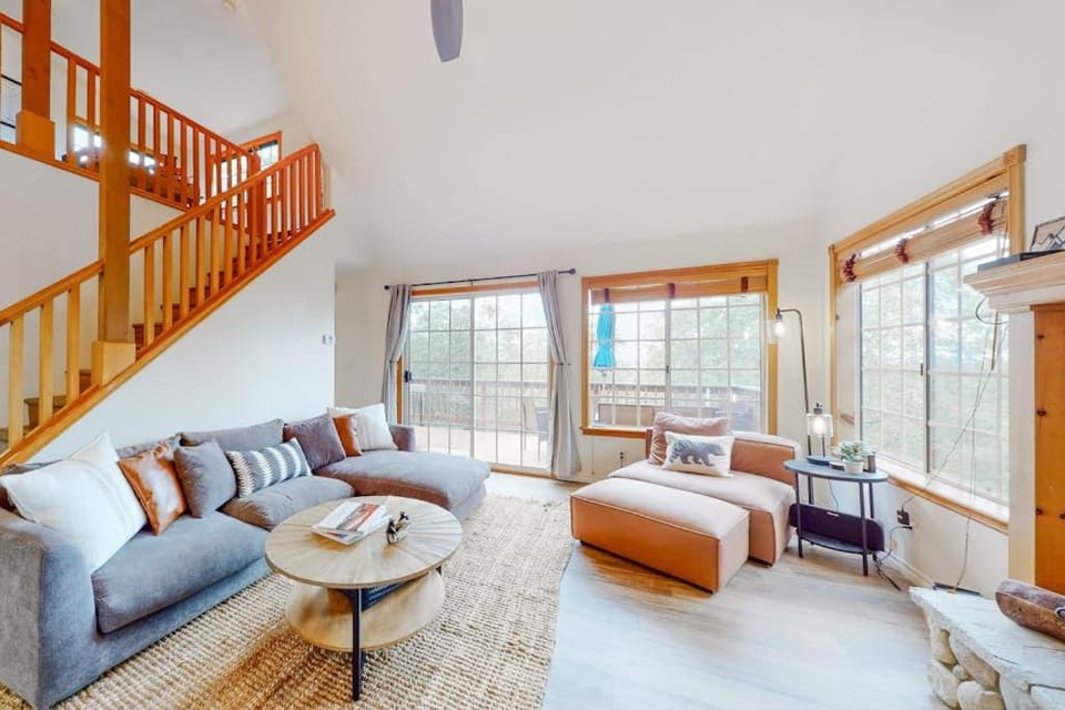 Sequoia Serenity House in Lake Arrowhead