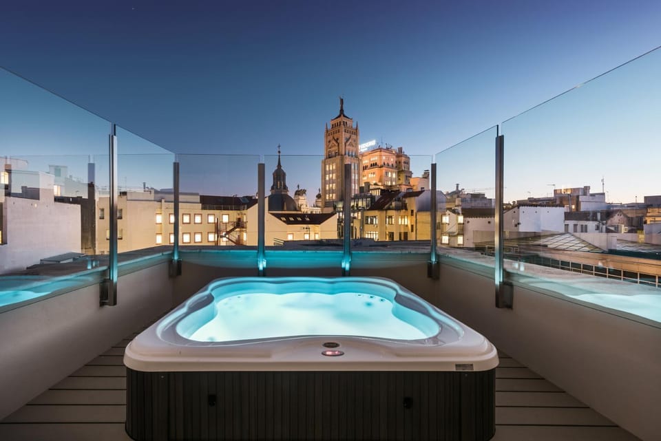 Hot Tub, Balcony/Terrace