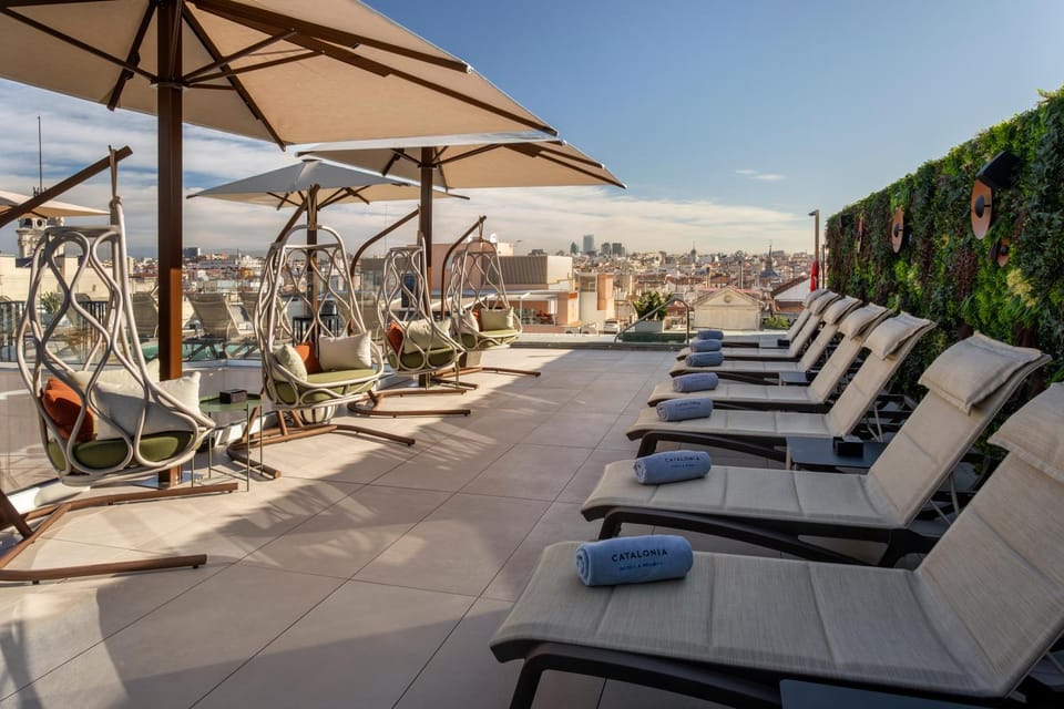 Solarium, City view, Swimming pool