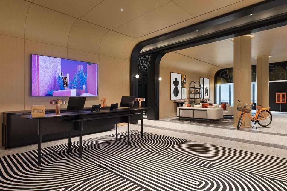 Lobby or reception, Lobby or reception