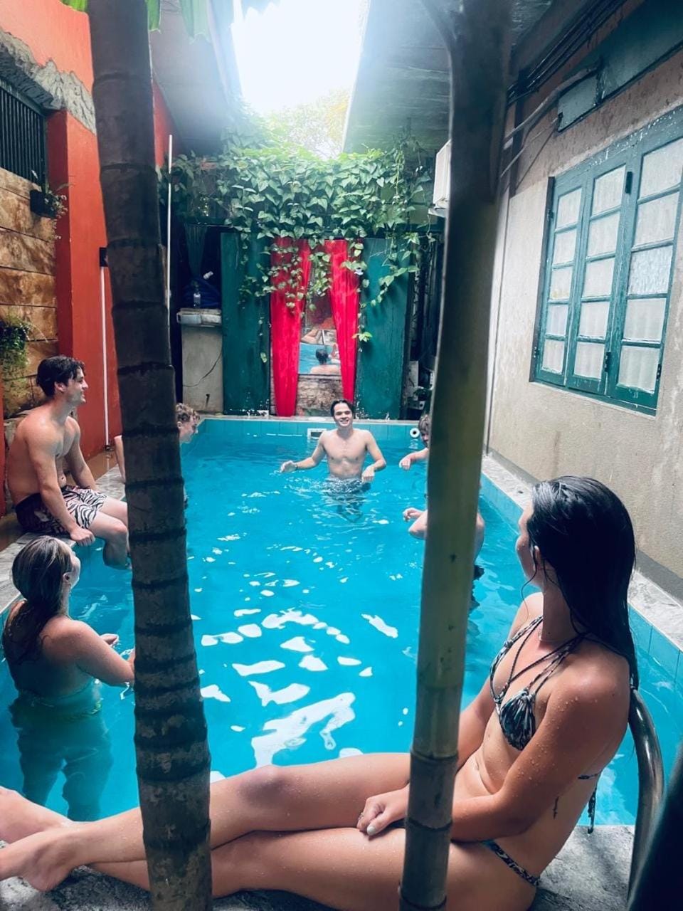 Swimming pool