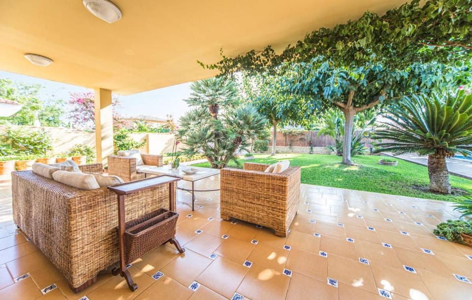 Agradable Villa junto al mar con piscina Villa in Valencian Community