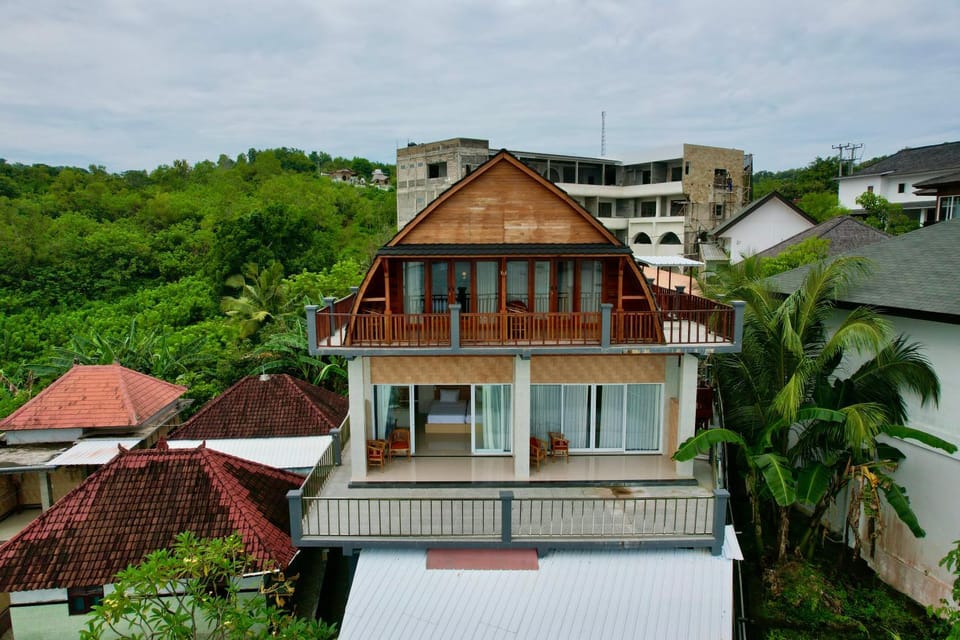 Property building, View (from property/room)