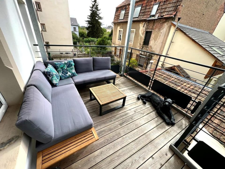 View (from property/room), Balcony/Terrace, Internal: Not applicable to any particular room