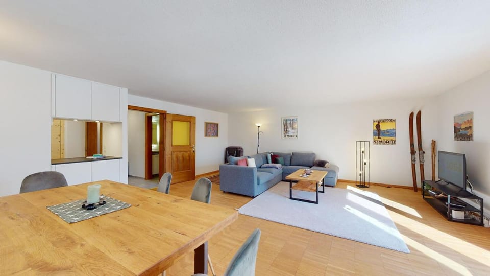 Abitaziun Cuntainta 1 - Champfèr Apartment in Saint Moritz