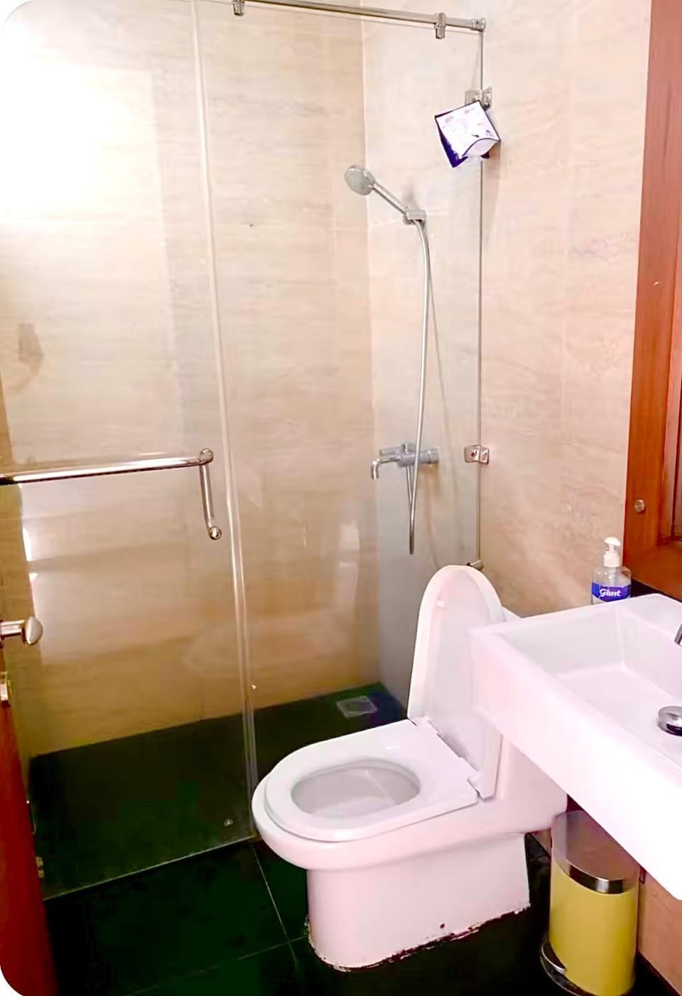Vila Vimala hills 3bedroom Private Pool, Mountain View, Piano, Bebas jam cekin dan cekout sesuai jam cekin 24jam, 0813 delapan 0 satuenam 4 satu 51 Villa in West Java