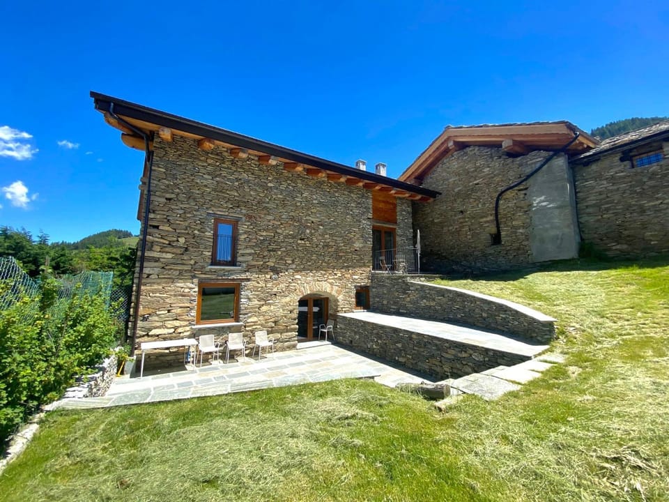 Chalet Monfol Superior Apartment in Piedmont